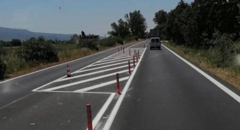 Πατρών – Πύργου: 19χρονος Ρομά ξήλωσε 180 κολονάκια και συνελήφθη.
