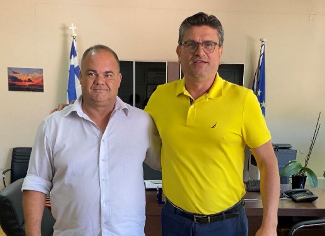 Ο Νίκος Νταντής στο πλευρό του Γιάννη Λέντζα – Υποψήφιος στην Κοινότητα Λεχαινών