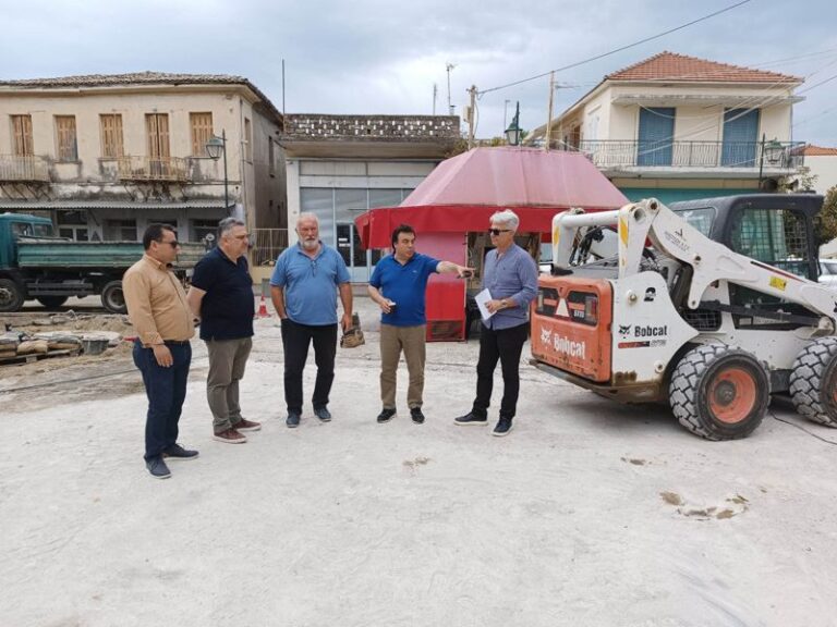 Σημαντικά έργα σε εξέλιξη στην κοινότητα Επιταλίου – Ανάπλαση πλατείας και ασφαλτόστρωση περιφερειακής οδού. Παν. Αντωνακόπουλος: «Για πρώτη φορά το Επιτάλιο παίρνει ότι πραγματικά  του αξίζει!»