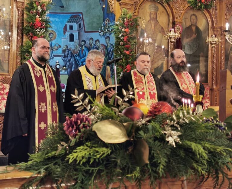 Ευχέλαιο εν όψει των Χριστουγέννων, στον  Ι. Ν. Αγ. Σπυρίδωνος Πύργου.