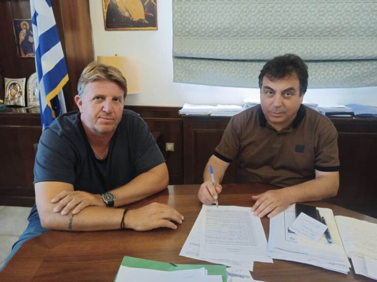 Υπεγράφη η σύμβαση για κάλυψη των ακτών του Δήμου Πύργου με ναυαγοσώστες
