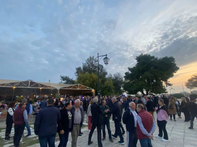 ΦΩΤΟ: Μεγάλη πολιτική συγκέντρωση του Ανδρέα Νικολακόπουλου στον Πύργο: Τρείς κρίσιμοι στόχοι για την Ηλεία
