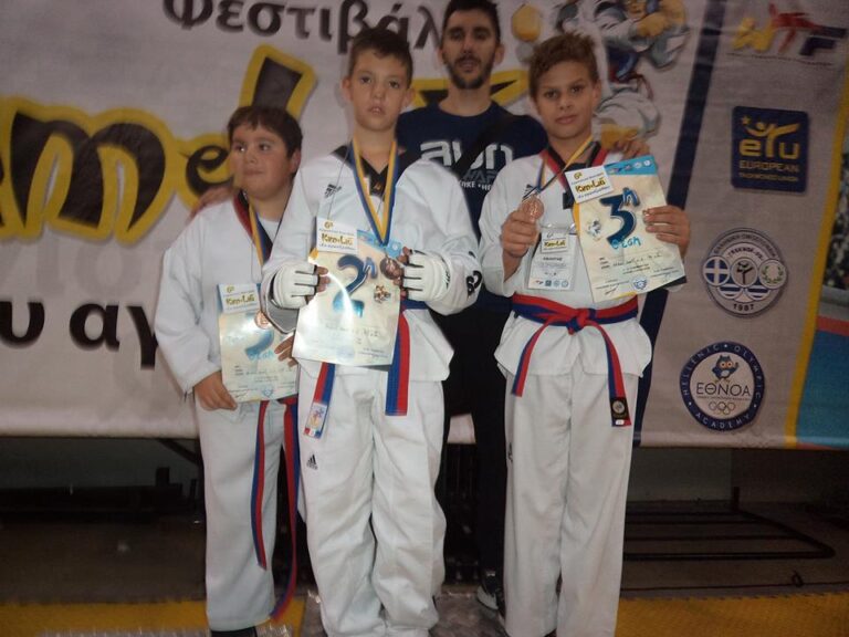 TAE KWON DO ΠΕΛΟΨ: Επέστρεψε με 3μετάλλια  από το 6ο Τουρνουά Ευ Αγωνίζεσθε (Kim E Liu)