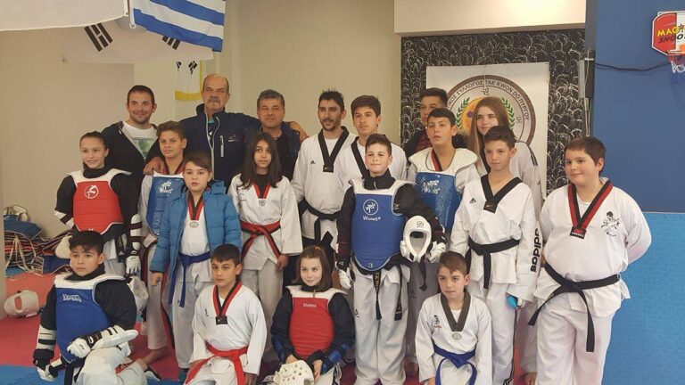 Α.Σ.Taekwondo "ΠΕΛΟΨ" : Πραγματοποιήθηκαν οι εξετάσεις για την απονομή έγχρωμων ζωνών