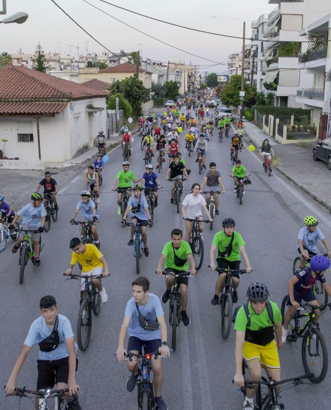 Έρχεται η 3η Ποδηλατάδα στην κεντρική πλατεία Πύργου την Τετάρτη – Συναυλία με τους Banda Morena