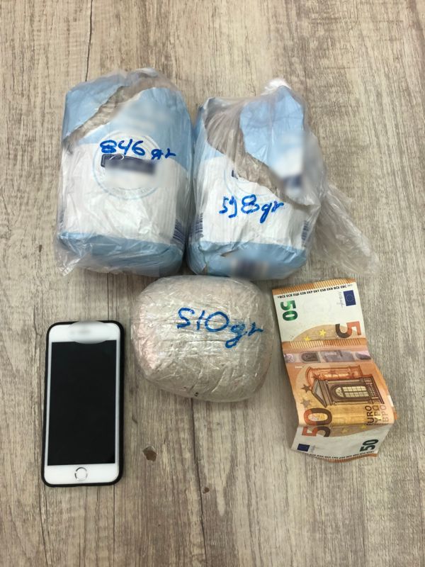 Συνελήφθησαν διακινητές ηρωίνης στο Λιμάνι της Κυλλήνης