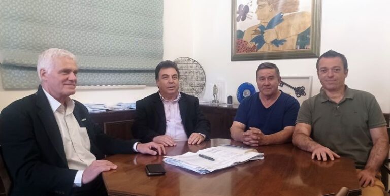 Συνάντηση του Δημάρχου Πύργου Παν. Αντωνακόπουλου με το ιδρυτικό στέλεχος των Οικολόγων Πράσινων Γιάννη Τσρώνη