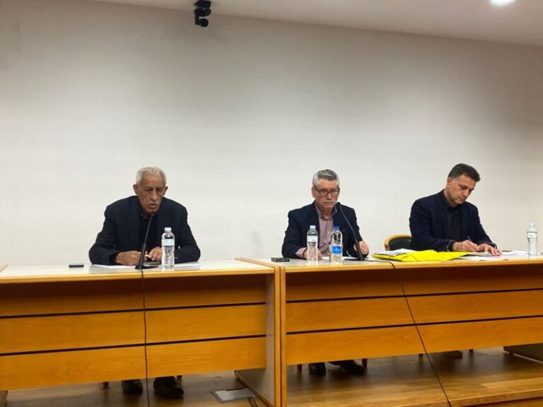 Γιάννης Λυμπέρης στο Δημοτικό Συμβούλιο Ήλιδας: Καθόλα νομιμες οι παρεμβάσεις οδοποιίας σε όλο το εύρος του δήμου