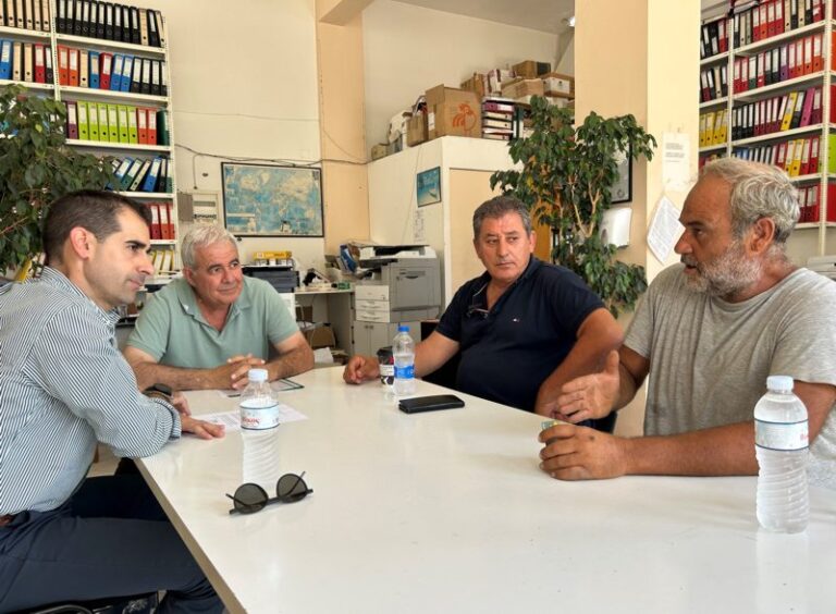 Συνάντηση Αντιπεριφερειάρχη Π.Ε. Ηλείας Β. Γιαννόπουλου με την Ομάδα Παραγωγών Αμαλιάδας «Εύφορη Γη»