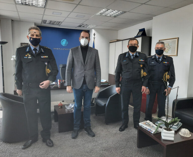 Στον Περιφερειάρχη Νεκτάριο Φαρμάκη η νέα ηγεσία Πυροσβεστικών  Υπηρεσιών Δυτικής Ελλάδας