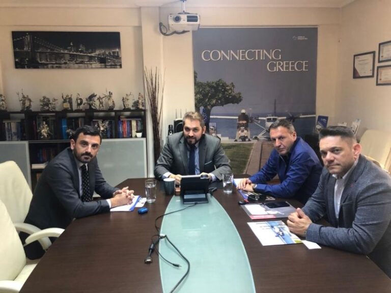 Συνάντηση Νικολακόπουλου με στελέχη των Ελληνικών υδατοδρομίων: Επίσπευση των διαδικασιών για τα υδροπλάνα  στην Ηλεία. Αδειοδότηση για τέσσερα σημεία του Νομού ζήτησε ο Ήλειος βουλευτής.