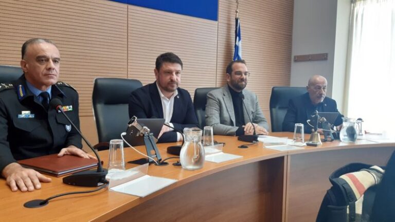 Ν. Φαρμάκης στη σύσκεψη Πολιτικής Προστασίας στην Περιφέρεια: «Για την προστασία της περιοχής και των συμπολιτών μας, δεν υπάρχουν εποχές, μέρες και ώρες»
