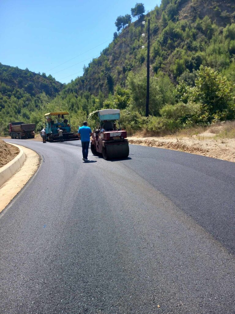 Ολοκληρώνεται η αποκατάσταση του συνδετήριου δρόμου Πύργου-Οινόης με το λατομείο Ελαιώνα