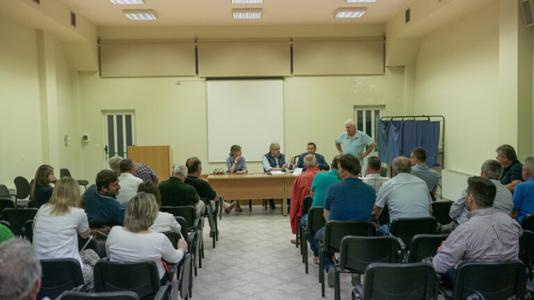 Με στελέχη και εκπροσώπους του αγροτικού τομέα συναντήθηκε ο Δ. Αβραμόπουλος