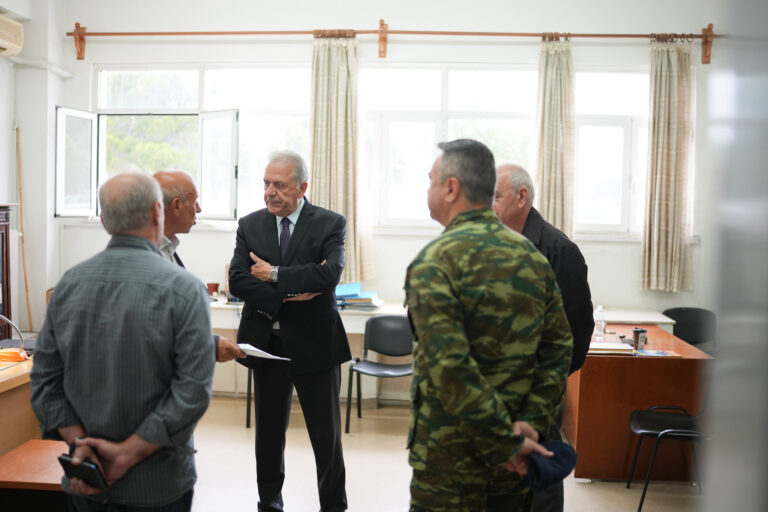 Ο Δημήτρης Αβραμόπουλος στην ΣΕΤΤΗΛ και την 117 ΠΜ