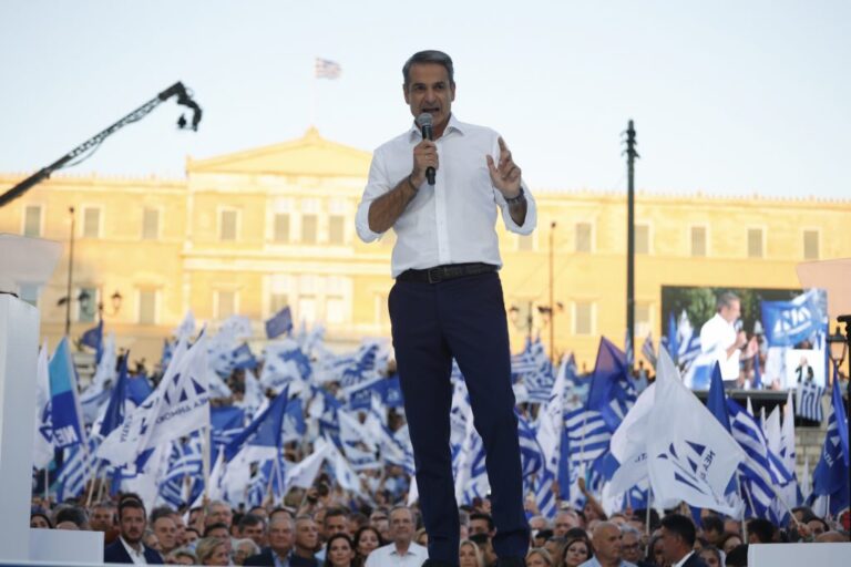 Νέο υπουργικό συμβούλιο- Πληροφορίες για τη σύνθεση