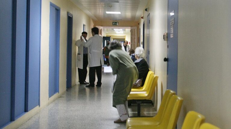 Νοσοκομείο Ρίου: Επιτάχθηκε και δεύτερη κλινική για τους ασθενείς με κορωνοϊό – Άδειασαν και την Ωτορινολαρυγγολογική