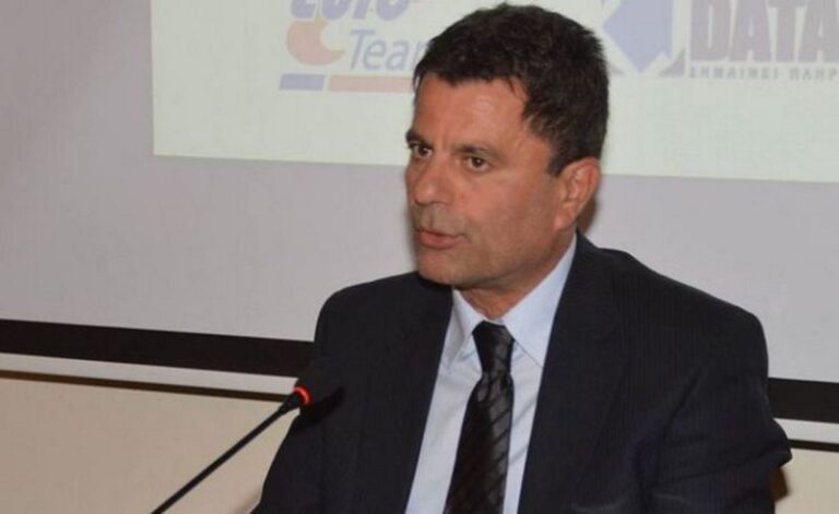 Όταν η  διοίκηση ξεχνά τη δημοκρατία – Το επικίνδυνο παράδοξο της απόλυσης του εκπαιδευτικού και πρώην Δημάρχου της Ιεράς Πόλης Μεσολογγίου. Άρθρο του Γ. Παναγιωτόπουλου