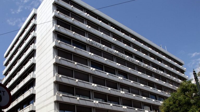 Έρχεται αναστολή φορολογικών υποχρεώσεων στις πληγείσες περιοχές