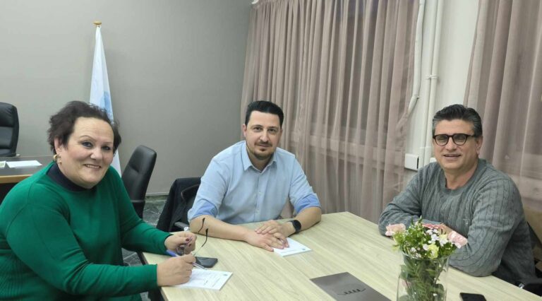 Συνάντηση του Αντιπεριφερειάρχη Πολιτισμού ΠΔΕ Παναγιώτη Μπράμου, με τον δήμαρχο Ανδραβίδας-Κυλλήνης Γιάννη Λέντζα – Κοινός στόχος οι εκδηλώσεις που αναδεικνύουν τον τοπικό πλούτο