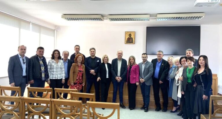 Πραγματοποιήθηκε και η δεύτερη Κοπή της βασιλόπιτας του Συλλόγου Υπαλλήλων Επιμελητηρίων για το νέο έτος 2025 στον Πύργο