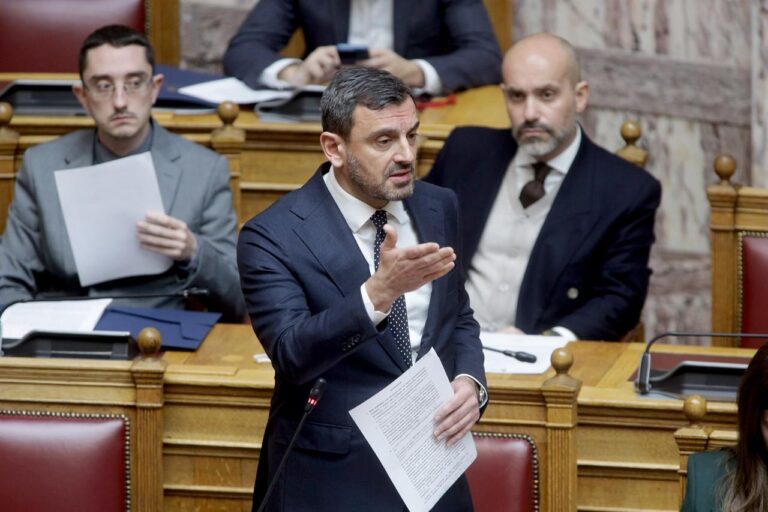 Νέα παράταση στην καταβολή παλαιότερων ασφαλιστικών εισφορών  από τους αγρότες – Επικοινωνία Ανδρέα Νικολακόπουλου με Τσιάρα, Πετραλιά και Λυκουρέντζο