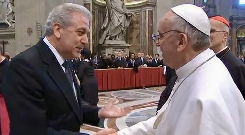 Δήλωση Δημήτρη Αβραμόπουλου για τον θάνατο του Πάπα Φραγκίσκου