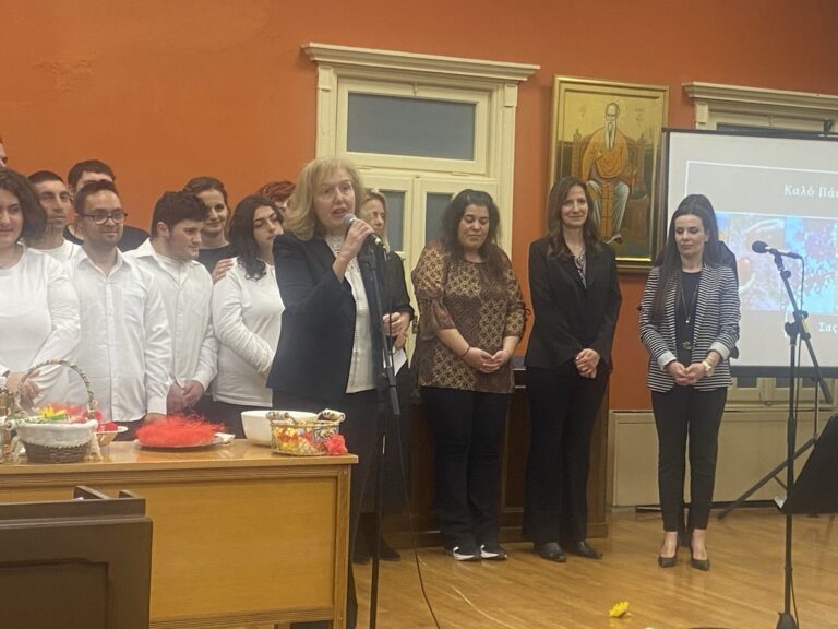 Η Ανάσταση μέσα από τη δημιουργική έκφραση σπουδαστών και σπουδαστριών του ΕΕΕΚ Πύργου – Μια εξαιρετική εκδήλωση υπό την αιγίδα του Δήμου Πύργου