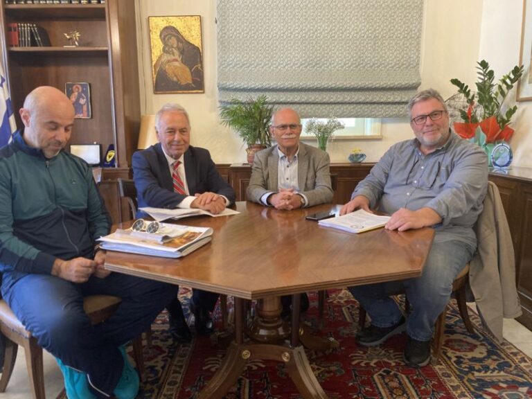 Ένα κορυφαίο αθλητικό γεγονός, το πανελλήνιο πρωτάθλημα badminton στον Πύργο. Στάθης Καννής «Ο δήμος Πύργου θα είναι πρωταγωνιστής στη διοργάνωση  τέτοιων αθλητικών γεγονότων.»