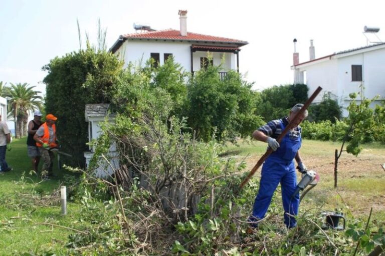 Η Πολιτική Προστασία Δήμου Ηλιδας καλεί τους οικοπεδούχους να φροντίσουν για τον καθαρισμό των οικοπέδων τους, εν όψει της νέας αντιπυρικής περιόδου 