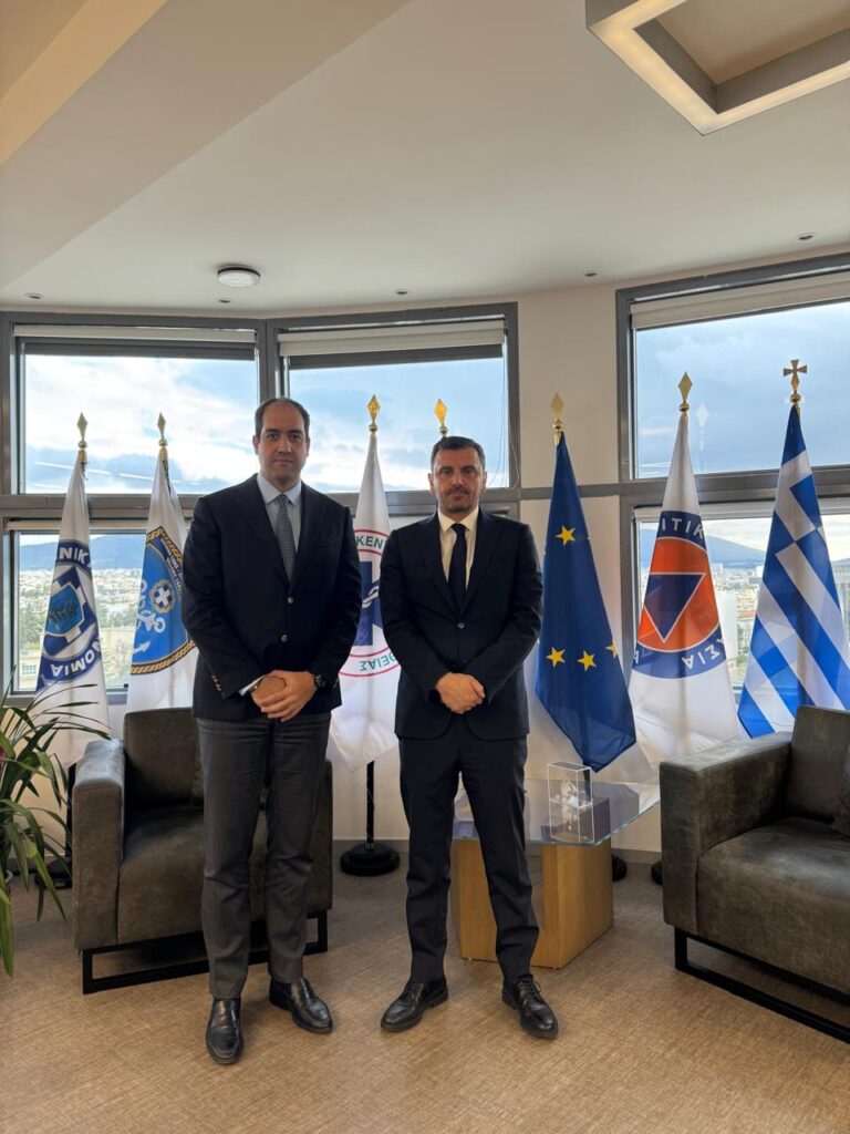 Ουσιαστική συνάντηση του Ανδρέα Νικολακόπουλου με τον Υπουργό κλιματικής κρίσης και πολιτικής προστασίας: Ενισχυμένη σημαντικά η Ηλεία στην αντιπυρική περίοδο