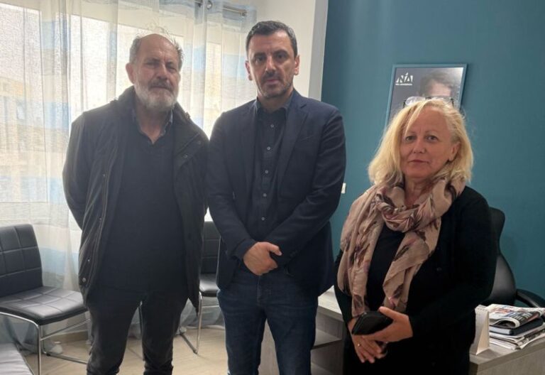Συνάντηση Νικολακόπουλου με τους εκπροσώπουςτου Εργατικού Κέντρου Πύργου