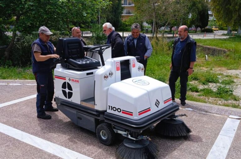 Νέο σύγχρονο μηχανικό σάρωθρο  για τη Διεύθυνση Καθαριότητας του Δήμου Ήλιδας