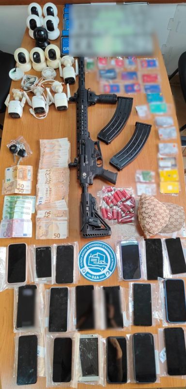 Εξαρθρώθηκαν δυο εγκληματικές οργανώσεις που αφαίρεσαν 630.000 ευρώ περίπου εξαπατώντας πολίτες στην Ελλάδα – Είχαν δράση και στην Ηλεία