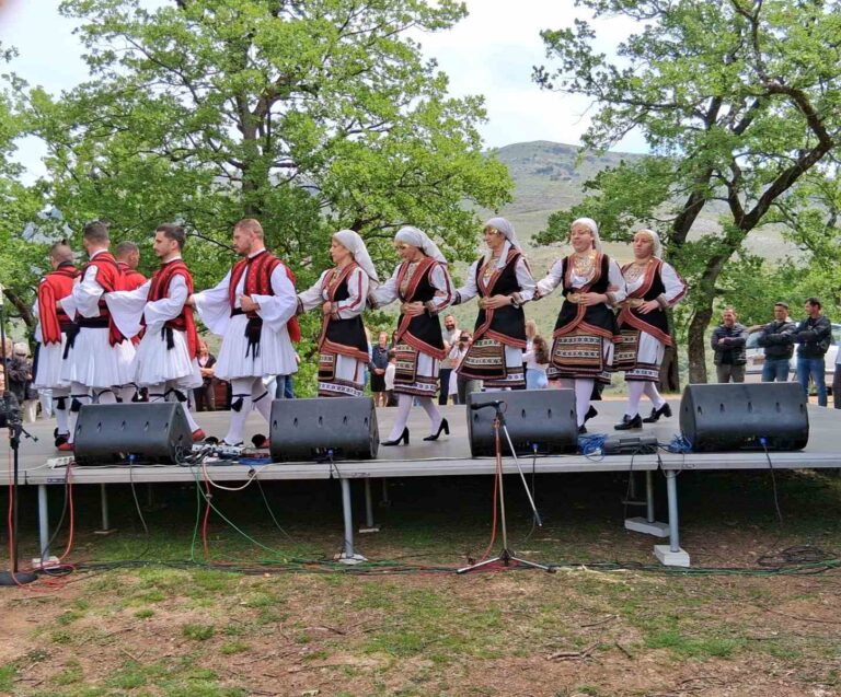 Με κέφι, χαμόγελα και χρώματα ο εορτασμός της Πρωτομαγιάς στον Δήμο Αρχαίας Ολυμπίας.