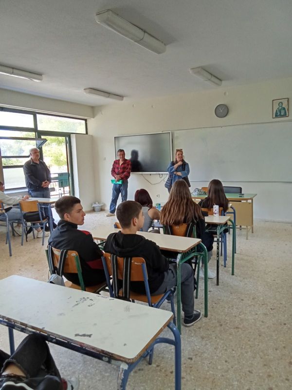 Η Τρίτη Ηλικία στο επίκεντρο της ενημέρωσης του Δήμου Αρχ. Ολυμπίας στο Γυμνάσιο Πελοπίου