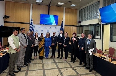 Συνάντηση της Δρ. Διονυσίας-Θεοδώρας Αυγερινοπούλου με την Ινδική Κοινοβουλευτική Αντιπροσωπεία στη Βουλή των Ελλήνων